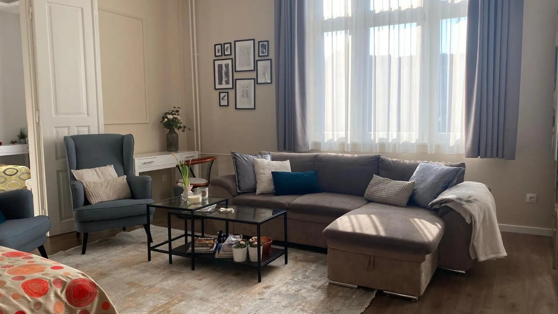 Visit Debrecen Apartman 0*,