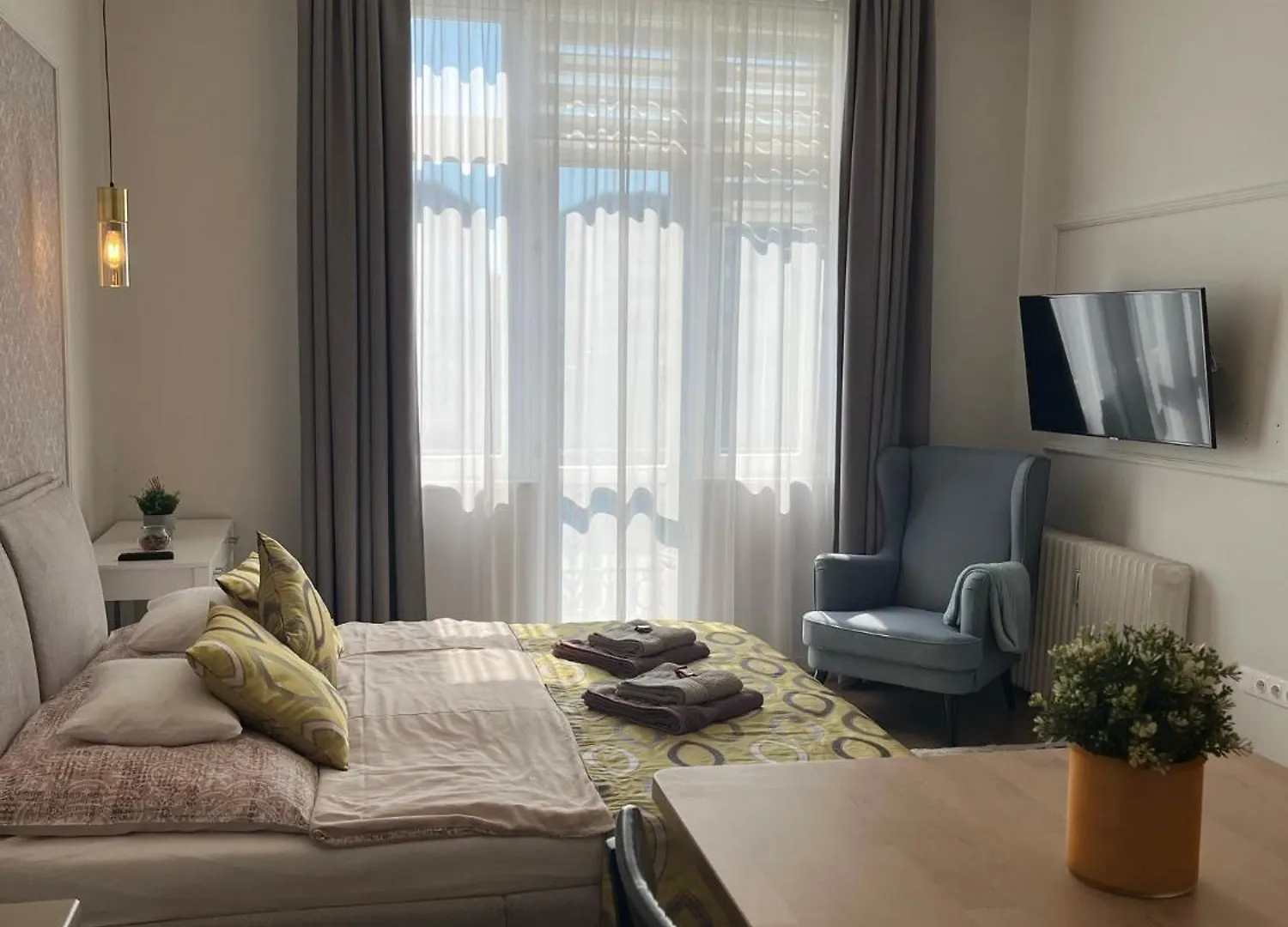 Visit Debrecen Apartman شقة